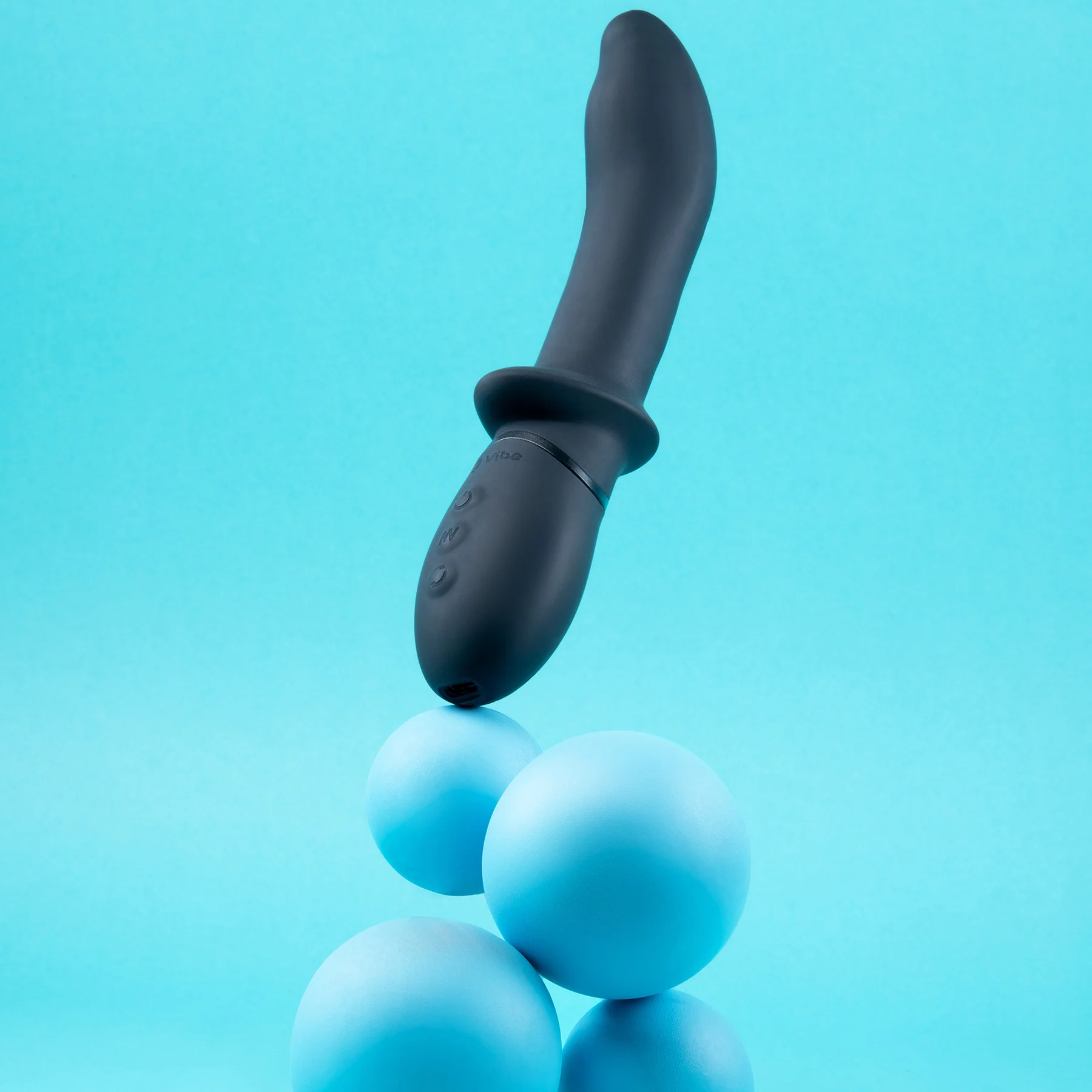 b-Vibe Rimming Rechargeable Silicone P-Spot Vibe - Image 12