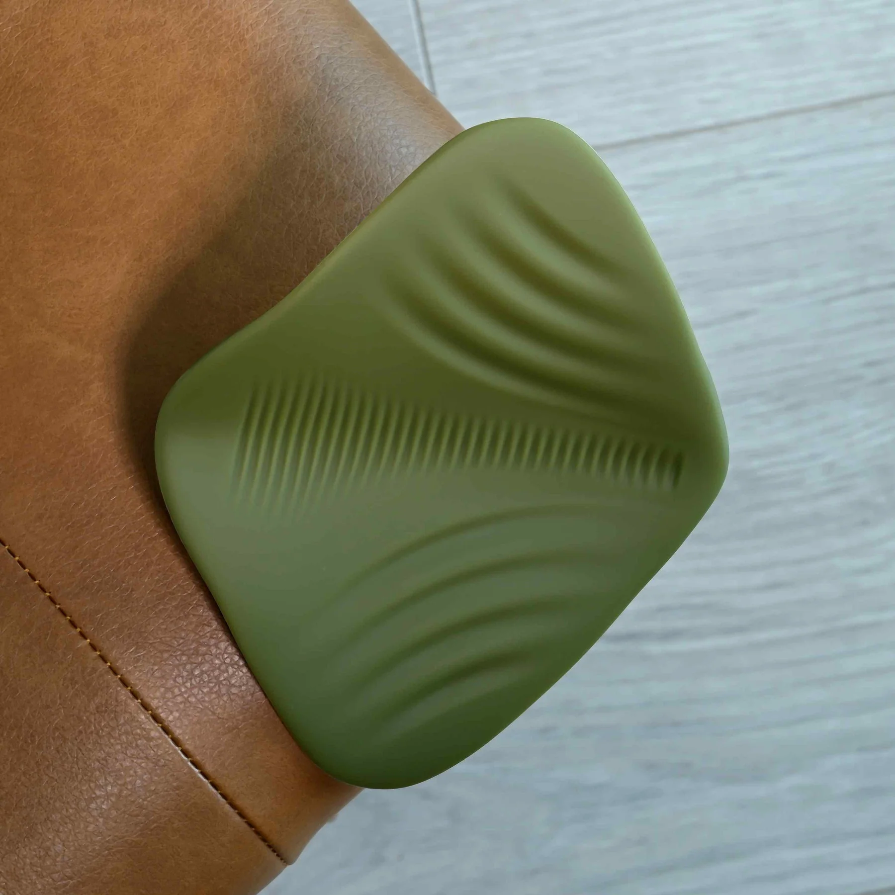 Gender X Pleasure Pad Rechargeable Silicone Vibrating Grinder - Image 12