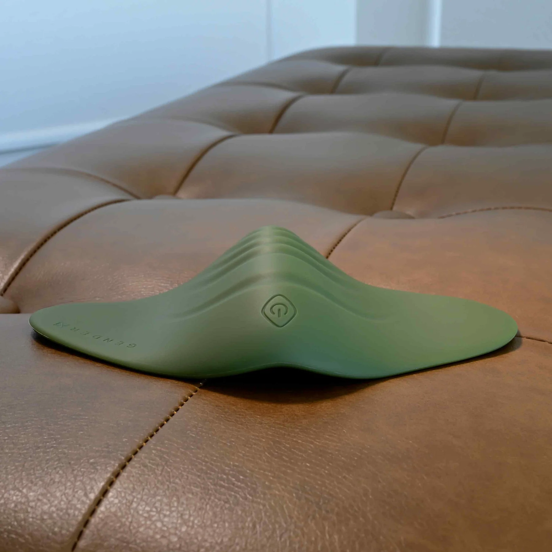 Gender X Pleasure Pad Rechargeable Silicone Vibrating Grinder - Image 6