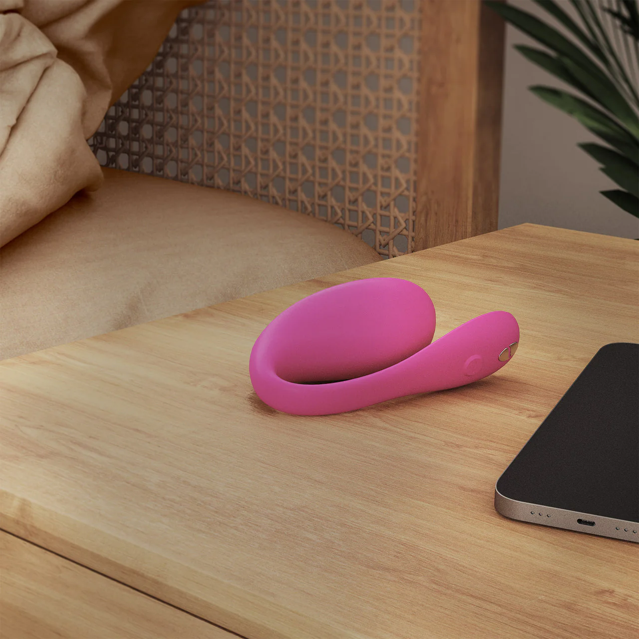 Jive 2 By We-Vibe Rechargeable Silicone App Controlled Wearable G-Spot Vibrator - Electric Pink - Image 23