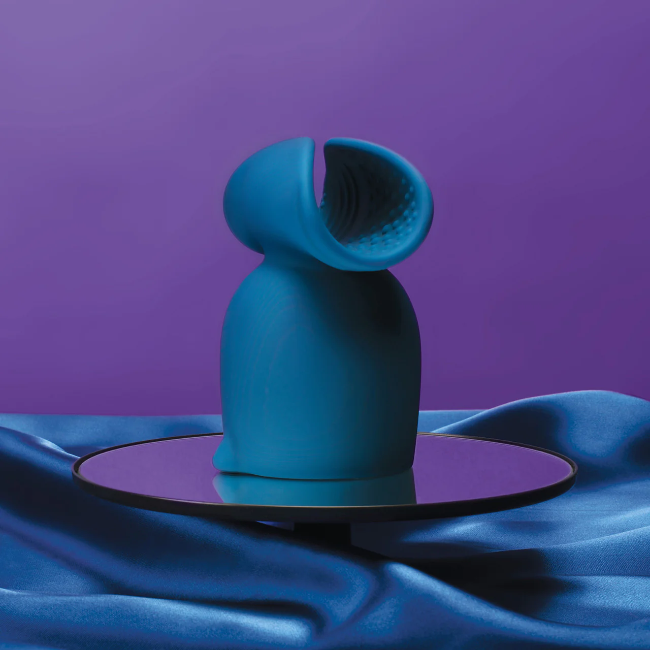Le Wand Stroke Flexible Silicone Penis Play Wand Attachment - Image 10