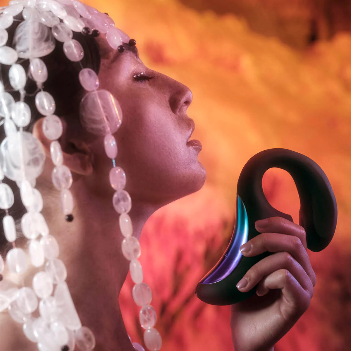 LELO ENIGMA™ Double Sonic Rechargeable Silicone Multi-Stimulation Sensonic™ Vibrator - Image 2