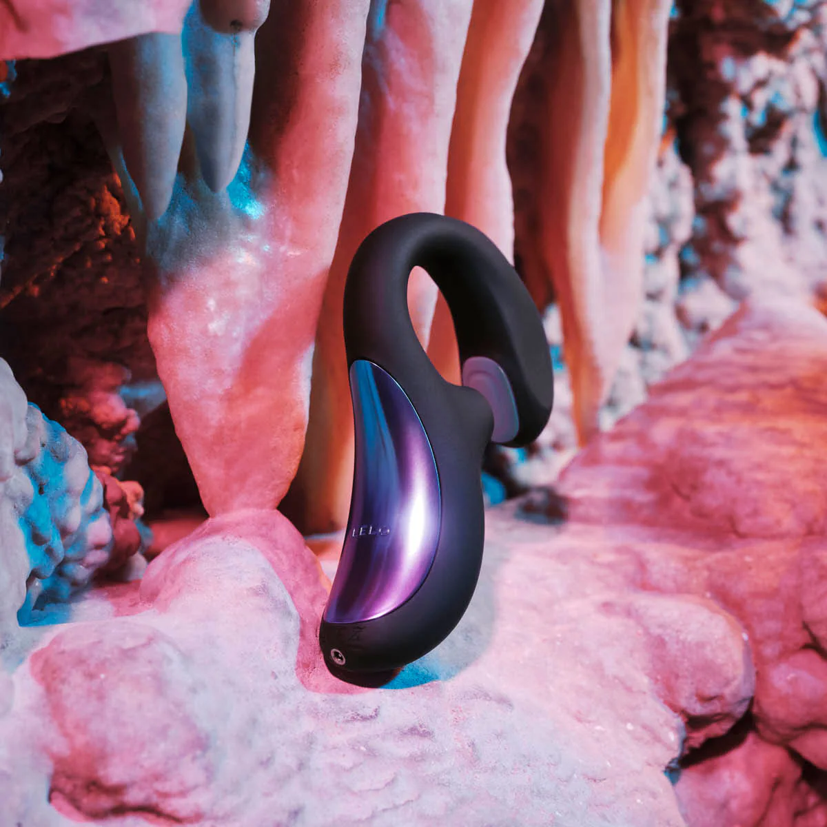 LELO ENIGMA™ Double Sonic Rechargeable Silicone Multi-Stimulation Sensonic™ Vibrator - Image 8