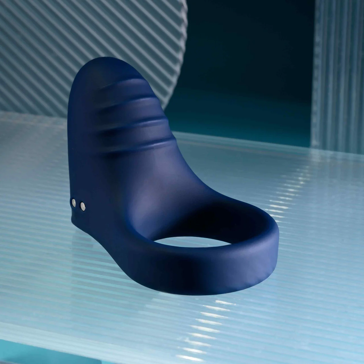 Playboy Pleasure Point Rechargeable Waterproof Silicone Vibrating Couples Cock Ring - Image 10