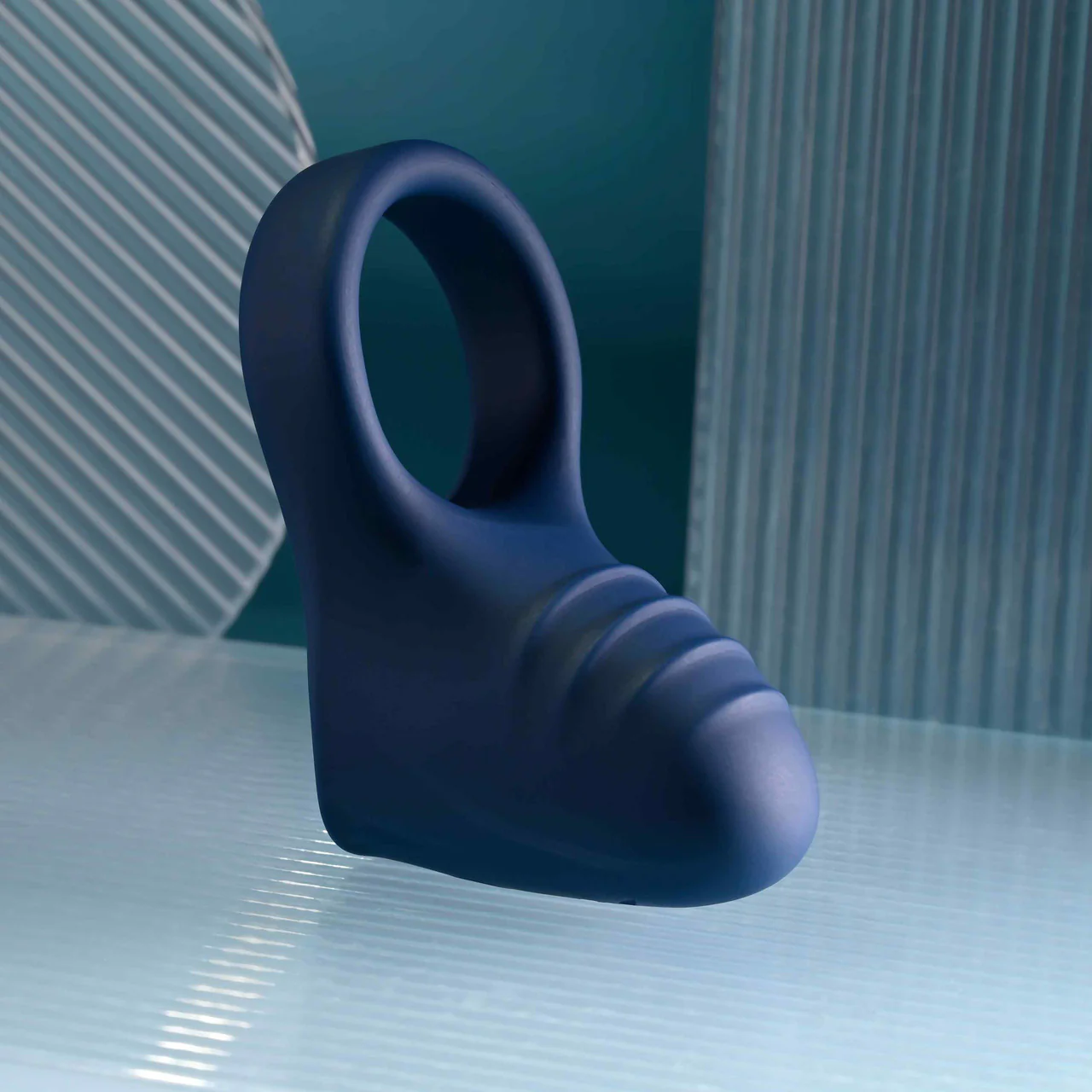 Playboy Pleasure Point Rechargeable Waterproof Silicone Vibrating Couples Cock Ring - Image 13
