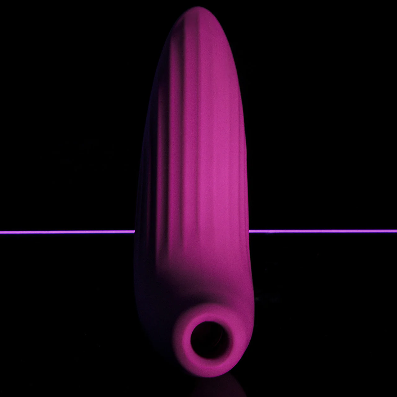 Svakom Pulse Union Rechargeable App Enabled Silicone Pressure Wave Clitoral Stimulator - Violet - Image 8