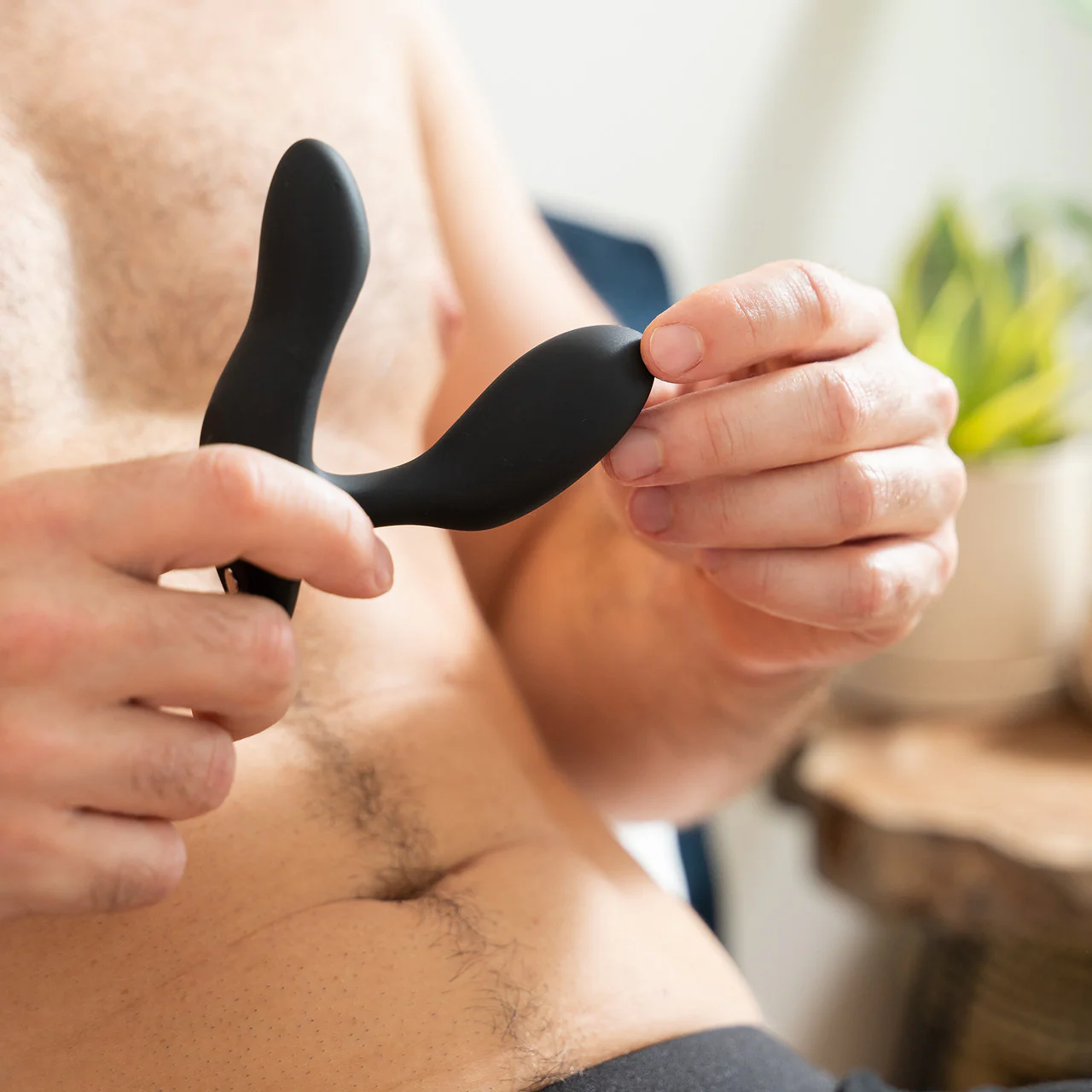 Vector+ By We-Vibe Waterproof Remote Controlled App Enabled Adjustable Prostate Massager - Charcoal Black - Image 14