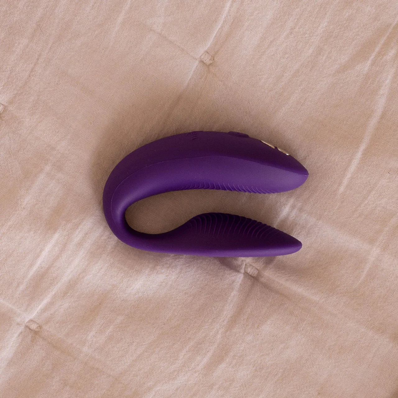 We-Vibe Sync 2 Rechargeable Silicone Remote & App Controlled Couples Vibrator - Purple - Image 9