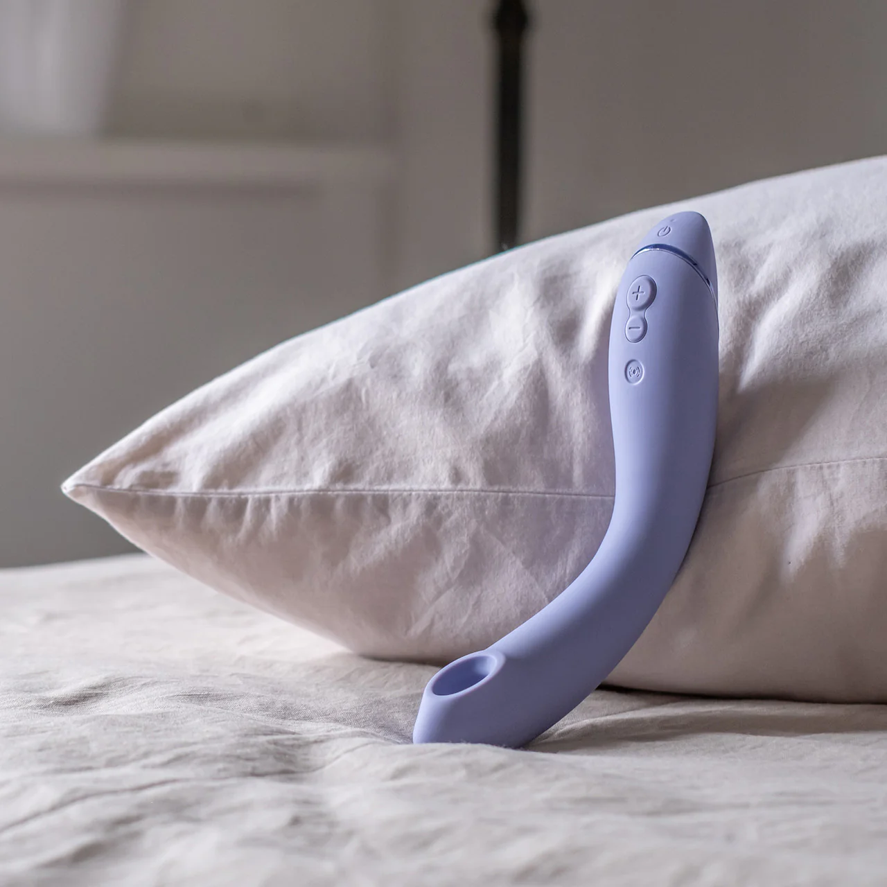 Womanizer OG Pleasure Air G-Spot Stimulator With Vibration - Lilac - Image 24